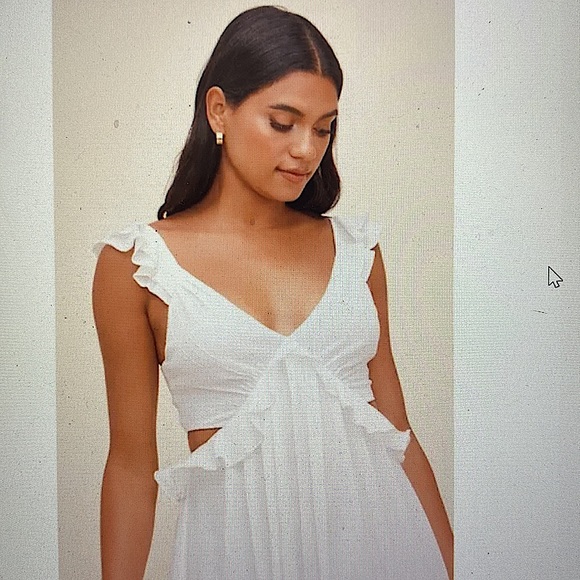 Nima Ruffle MIDI Dress - Picture 4 of 11